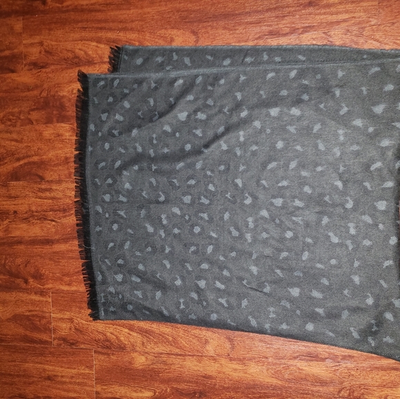 NWOT! Animal Print Wrap [super softie] - Picture 10 of 11